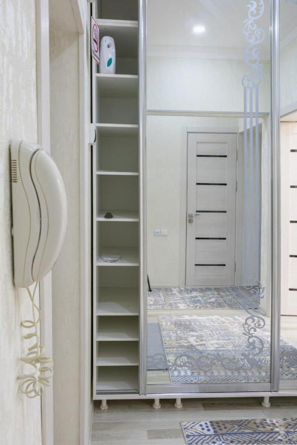 Metro Aybek Center Of Tashkent Comfort 1 Bedroom And Hall ภายนอก รูปภาพ